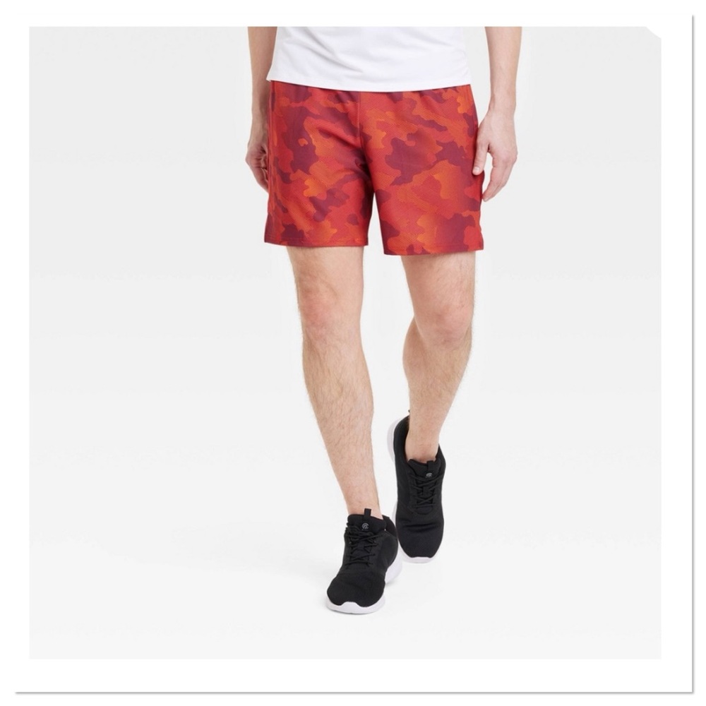 Men’s Sports Shorts 7” All In Motion NWT Camo Red